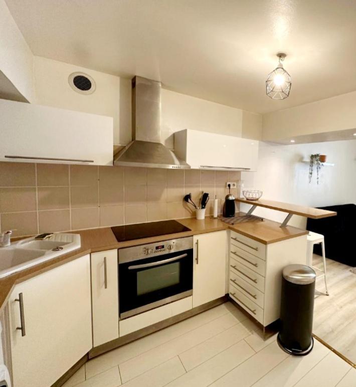 Appartement Avec Terrasse - Orleans - Quai De Loire Екстер'єр фото