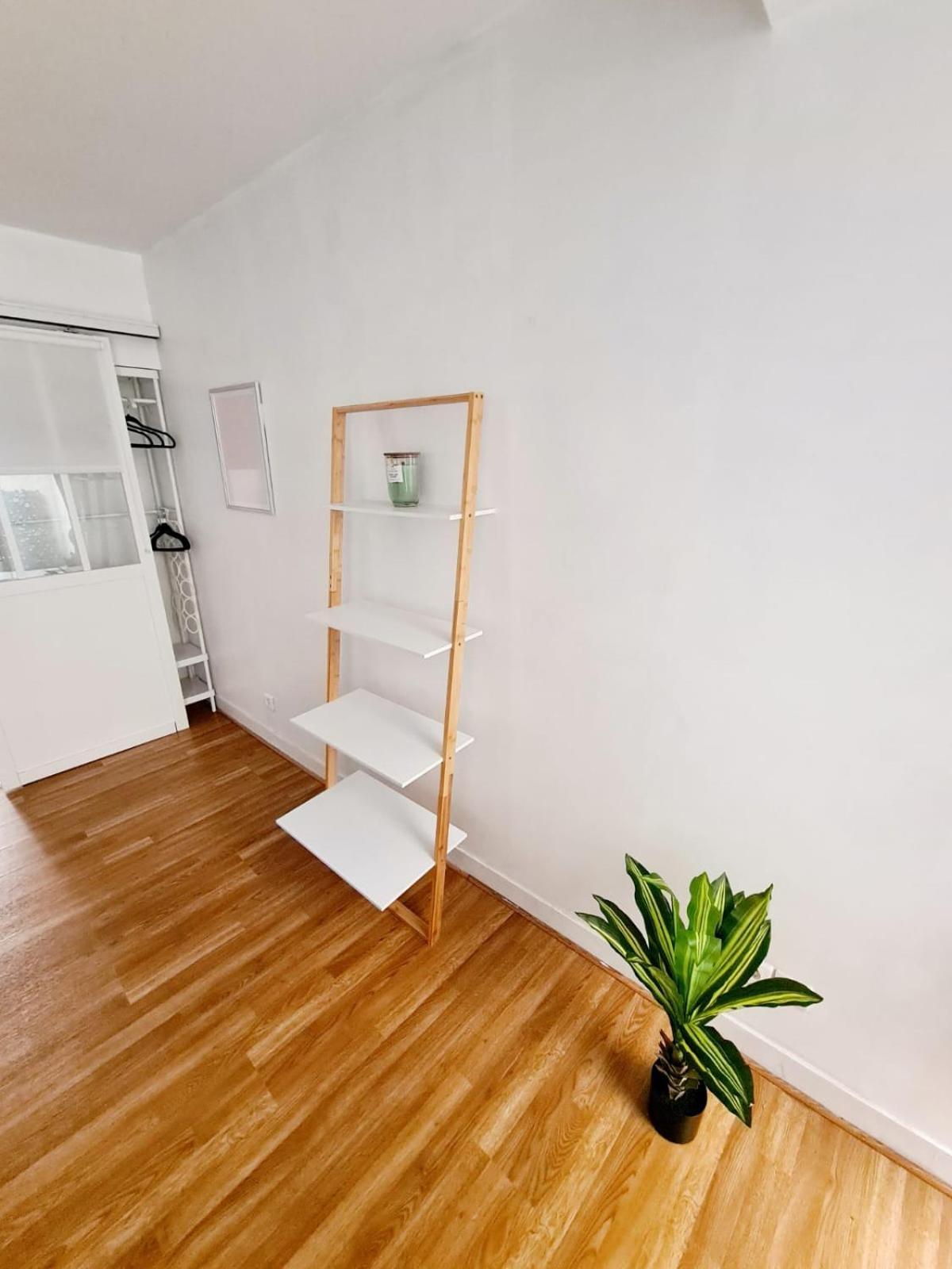 Appartement Avec Terrasse - Orleans - Quai De Loire Екстер'єр фото